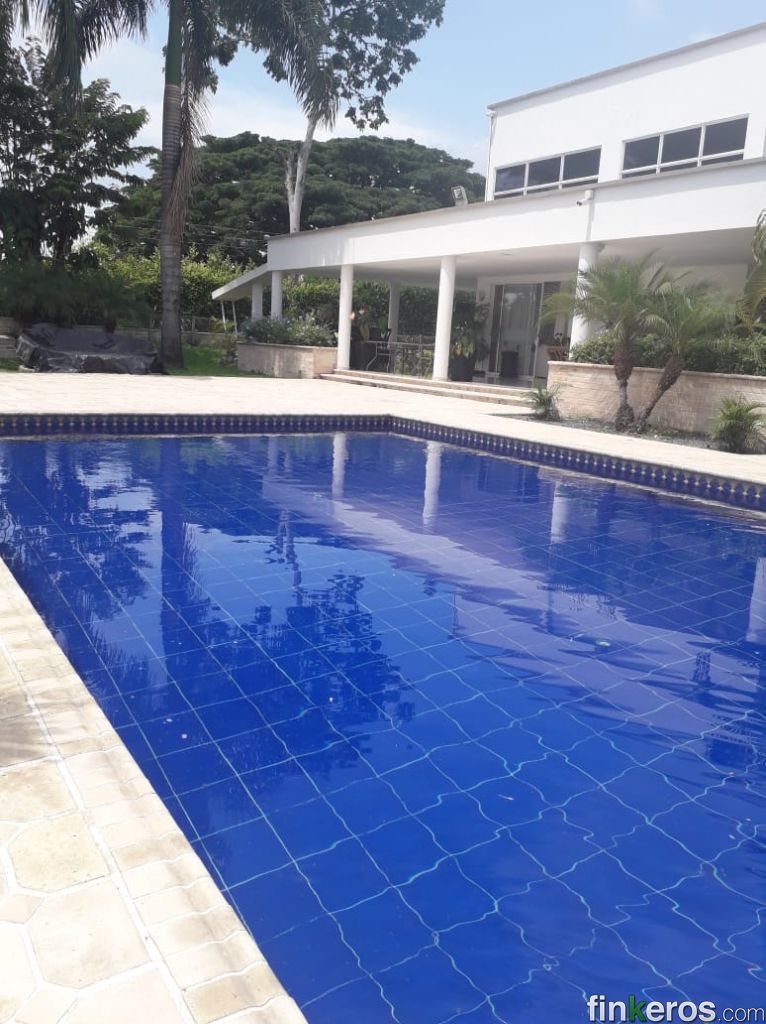 finca de recreo (la Casa blanca ) municipio ginebra valle - Finca en Ginebra, Valle del Cauca